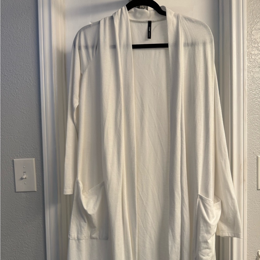 Chic White Women's Cardigan
